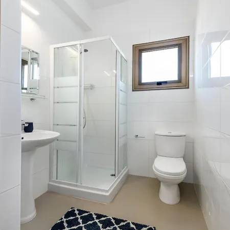 Villa Kymma 4 *